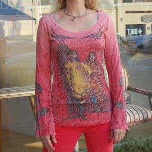 Butterfly Dropout Distressed Top M